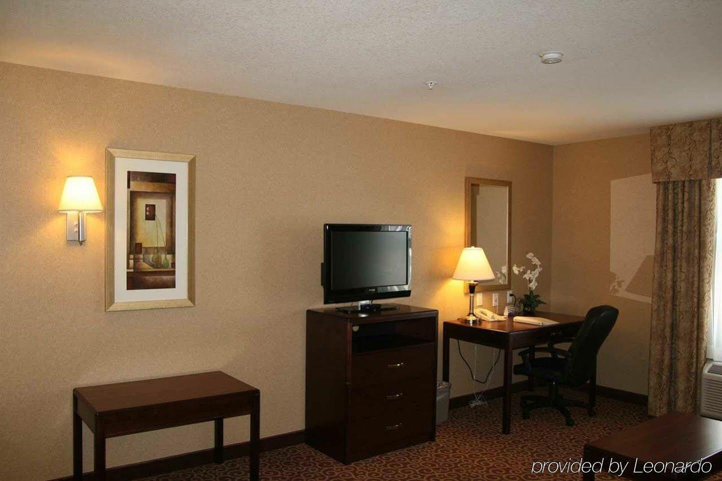 Hampton Inn & Suites By Hilton Edmonton International Airport Leduc Kamer foto